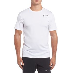 NIKE Hyper Dry Training Tee Shirt Black Swoosh